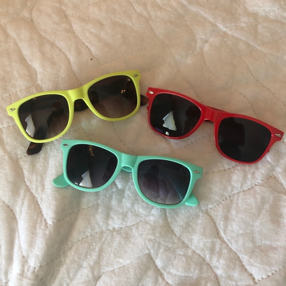 3 Pair sunglasses bundle